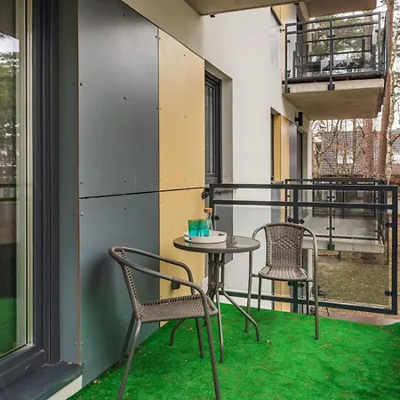 Stylowy Z Balkonem Blisko Plazy By Renters Lejlighed