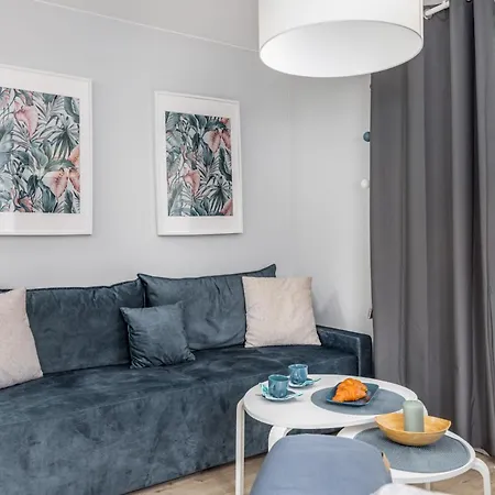 Stylowy Z Balkonem Blisko Plazy By Renters Lejlighed Międzywodzie