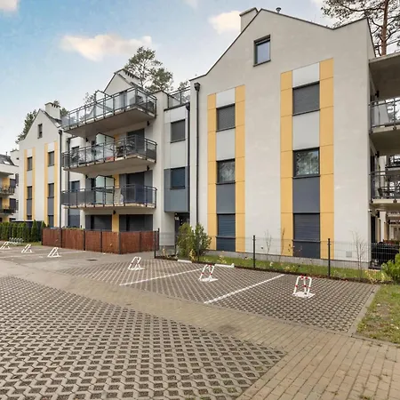 Lejlighed Stylowy Z Balkonem Blisko Plazy By Renters Międzywodzie